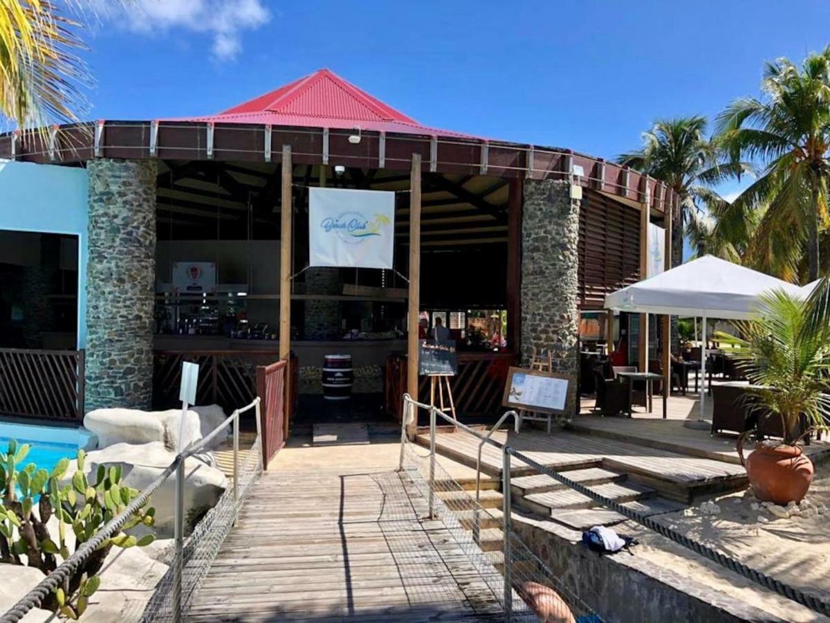 Ticarbets T2 - Résidence Manganao - En bord de Plage Saint-Francois  Extérieur photo